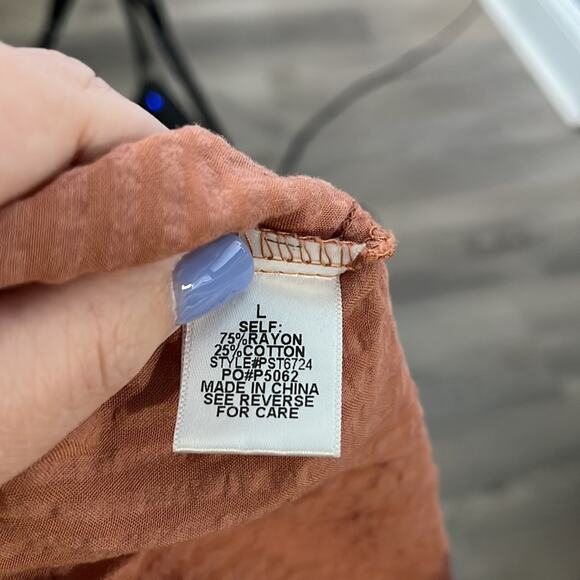 Polygram Brown Cinched Blouse Size Large - Picture 7 of 9